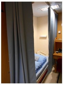 88001_privacy_cubicle_track_bunk-curtains